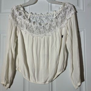 NWT Hollister Cropped Gauze Top w/Embroidered Neckline Trim, Size XS